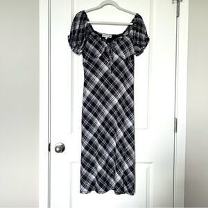 Almost Famous Juniors Black and White Plaid Dress